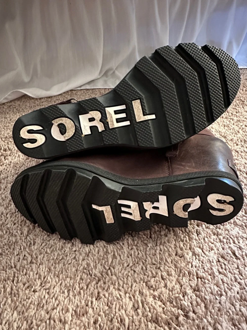 Sorel Women's Joan of Arctic Wedge II Buckle Boots size 7.5